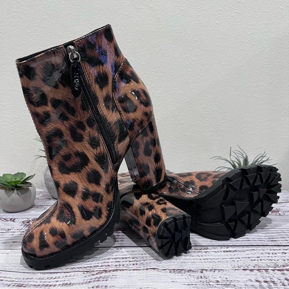Schutz Animal Print Leopard Patent Leather Bootie with Lug Sole - Picture 3 of 9